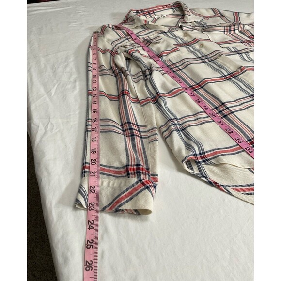 Women's Size Medium Olivia Grey Flannel Shirt - Picture 5 of 5